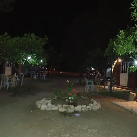 Bed & Breakfast Kalinka Bungalow Camping *